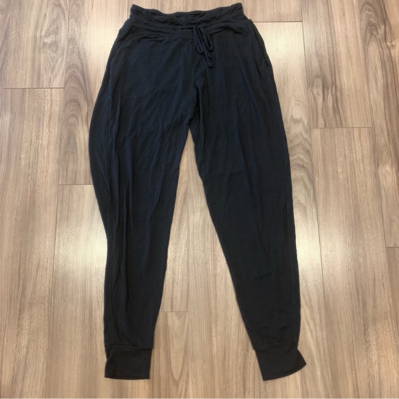 Knix Modal Lounge Pants in Black - Picture 4 of 8